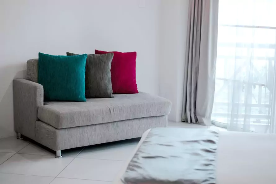8 Cleaning Supplies Why You Must Store in Your Home
